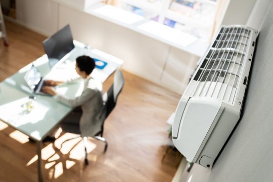 4 Easy Ways to Keep Your AC Running Smoothly